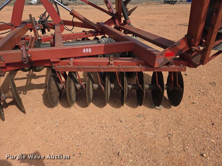 image for item EV5822 International 490 tandem disk