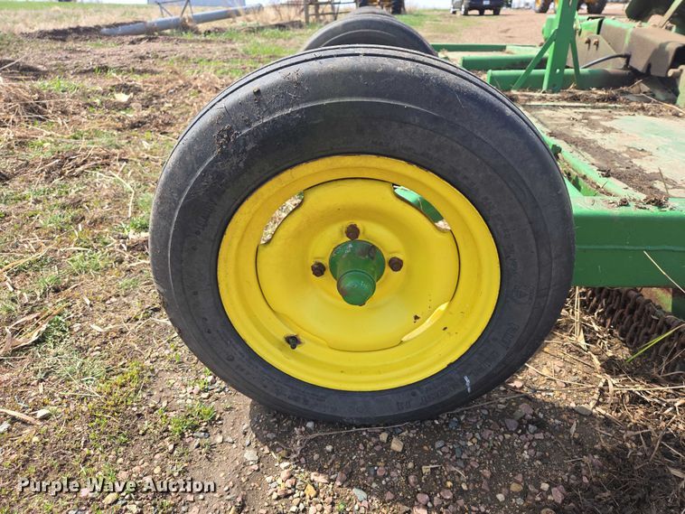 image for item EV5982 John Deere 1508 batwing rotary mower