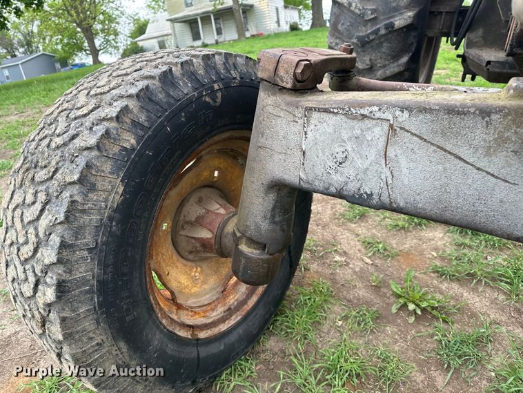 image for item EW2003 1966 Massey Ferguson 1100 tractor