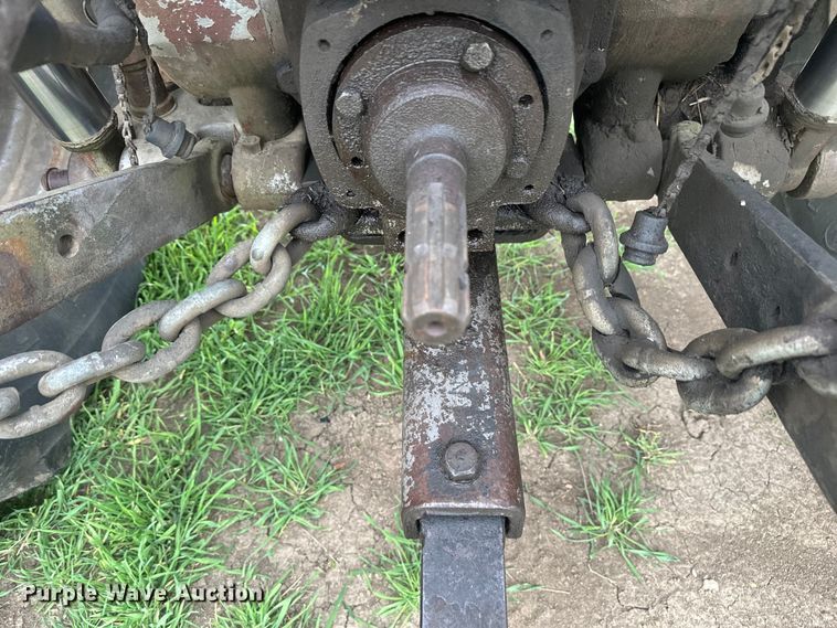 image for item EW2003 1966 Massey Ferguson 1100 tractor
