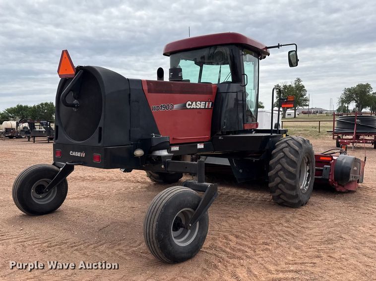 image for item EW4498 2012 Case IH WD1903 swather / windrower