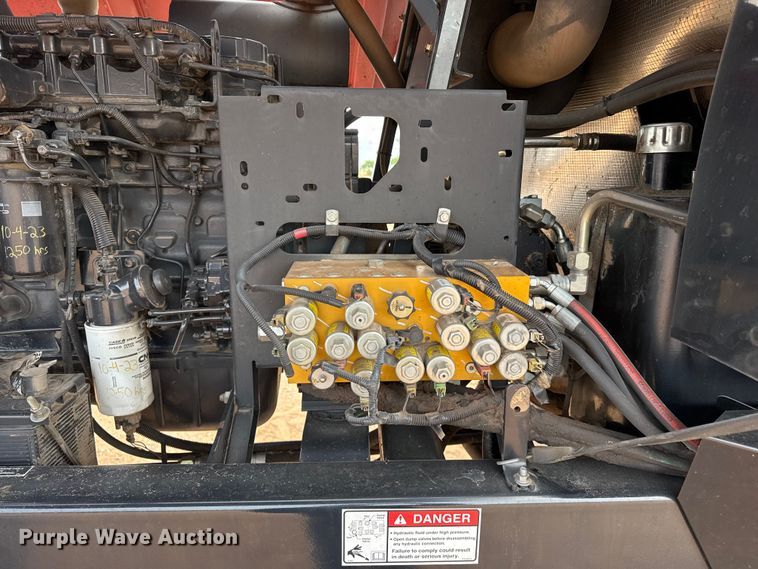 image for item EW4498 2012 Case IH WD1903 swather / windrower