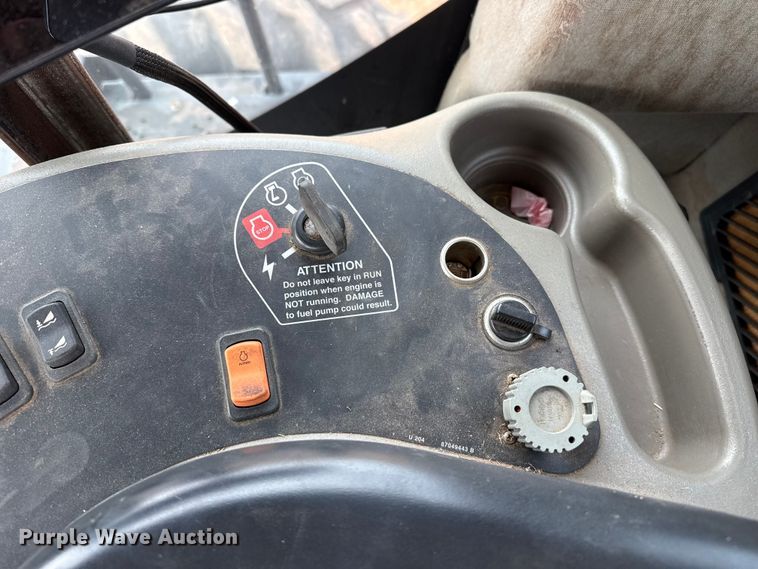 image for item EW4498 2012 Case IH WD1903 swather / windrower