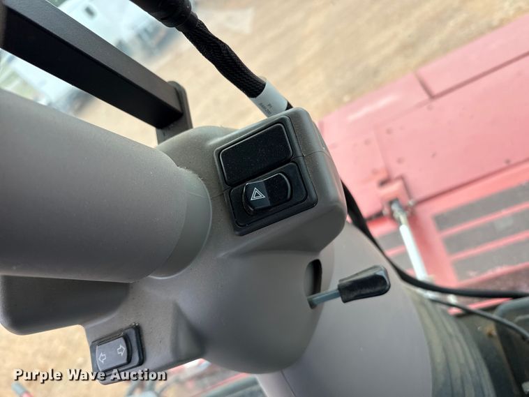 image for item EW4498 2012 Case IH WD1903 swather / windrower