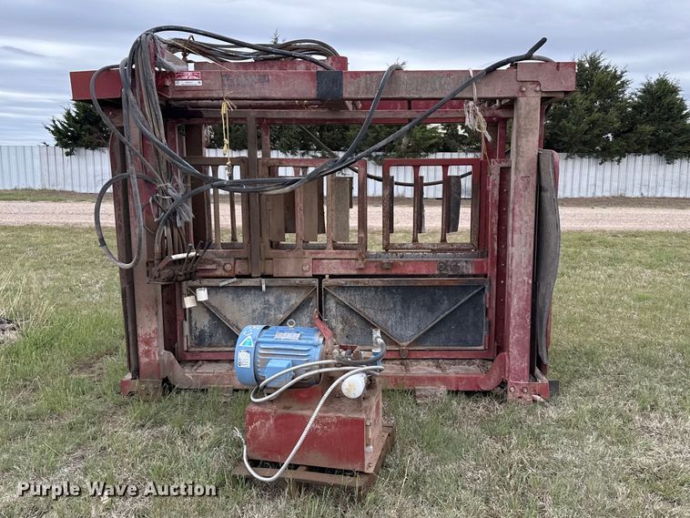 image for item EW4517 Daniels Mfg AH-71 Squeeze chute