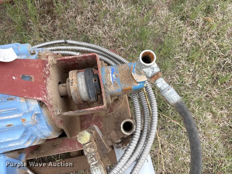 image for item EW4517 Daniels Mfg AH-71 Squeeze chute