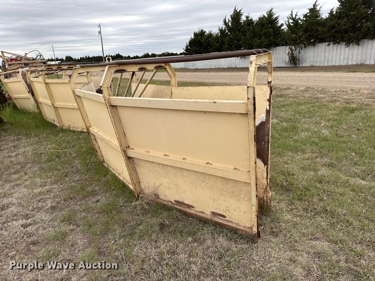 image for item EW4518 Cattle Handling Equip 92-5A livestock equipment