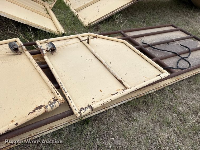 image for item EW4518 Cattle Handling Equip 92-5A livestock equipment