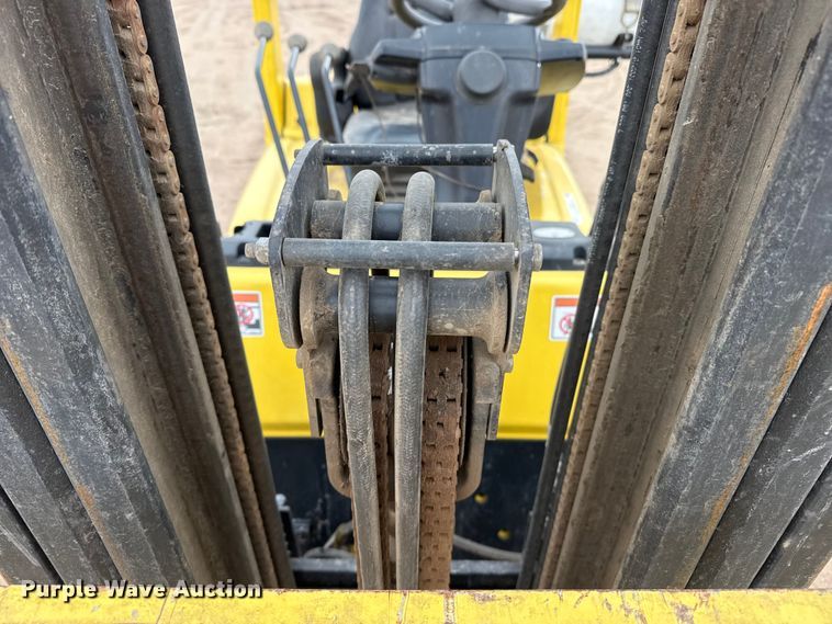 image for item EW4519 2001 Hyster S50FT forklift