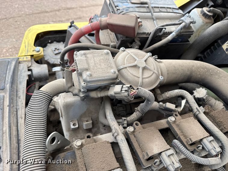 image for item EW4519 2001 Hyster S50FT forklift