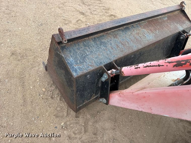 image for item EW4521 Kioti LK3504 MFWD tractor