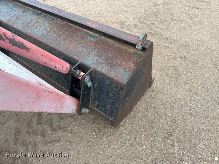 image for item EW4521 Kioti LK3504 MFWD tractor