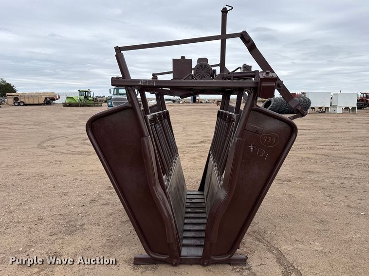 image for item EW4522 Squeeze chute