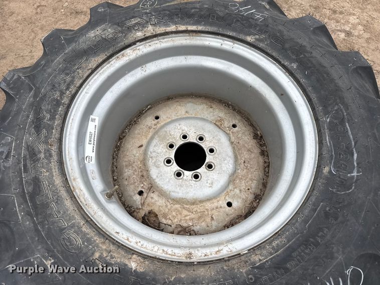 image for item EW4527 (2) wheels and tires