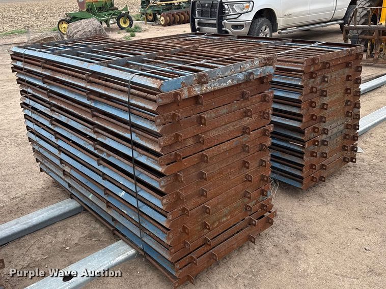 image for item EW4530 (42) hog panels