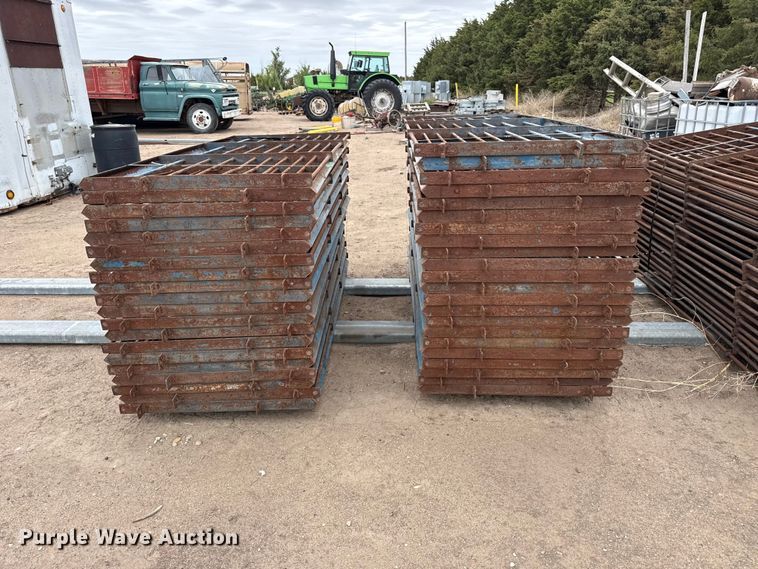 image for item EW4530 (42) hog panels