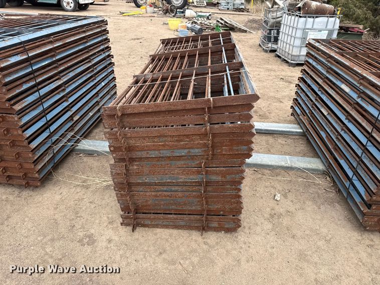 image for item EW4531 (40) hog panels