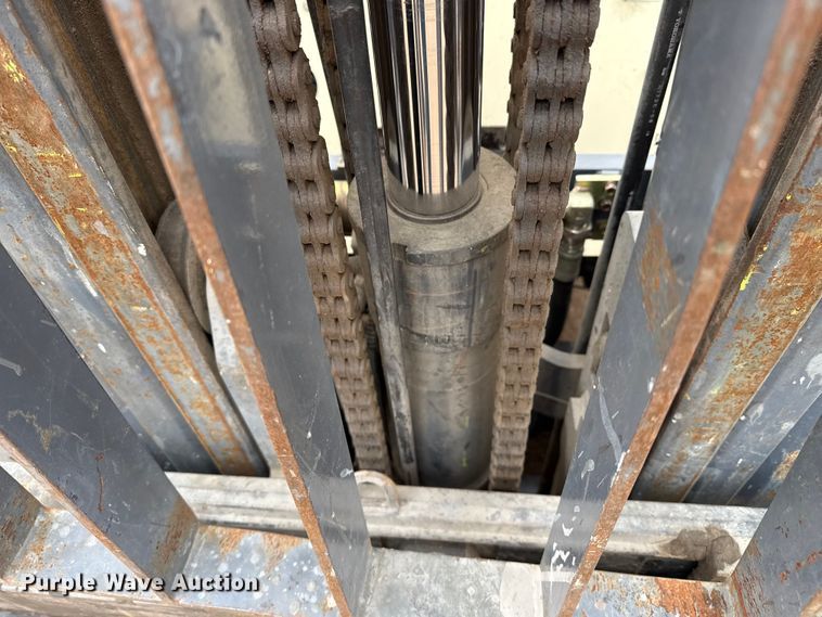 image for item EW4533 Nissan 90 forklift
