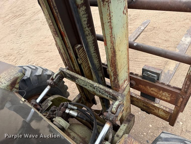 image for item EW4534 Clark IT50 forklift