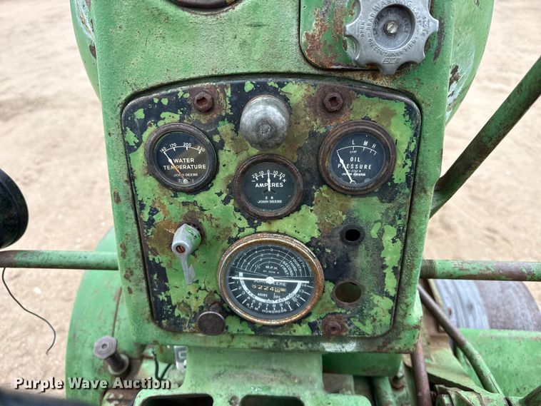 image for item EW4535 1956 John Deere 720 tractor