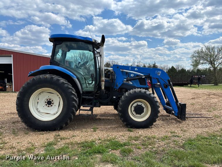 image for item FB3402 2003 New Holland TS115A MFWD tractor