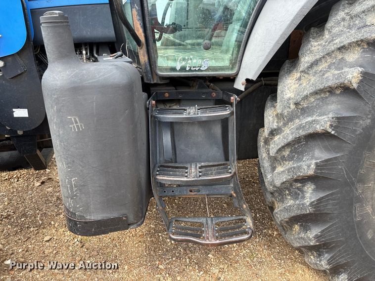 image for item FB3402 2003 New Holland TS115A MFWD tractor