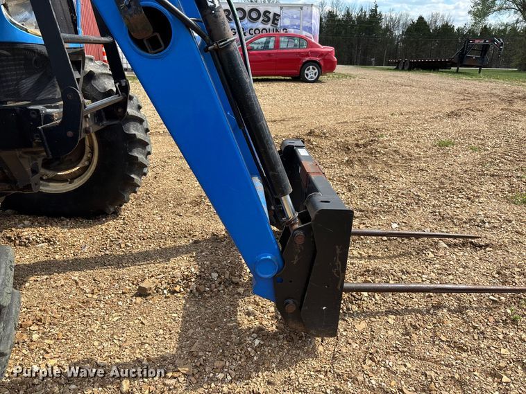 image for item FB3402 2003 New Holland TS115A MFWD tractor