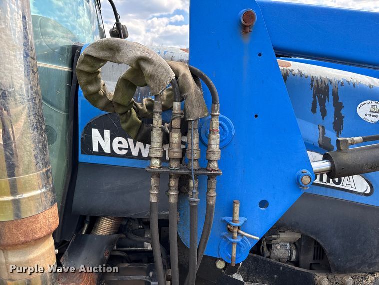 image for item FB3402 2003 New Holland TS115A MFWD tractor