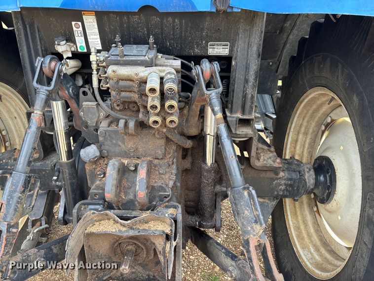 image for item FB3402 2003 New Holland TS115A MFWD tractor