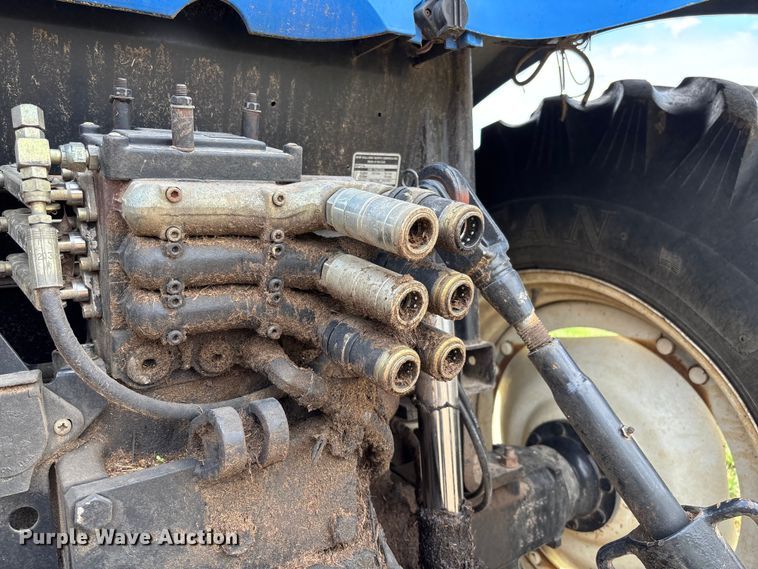 image for item FB3402 2003 New Holland TS115A MFWD tractor