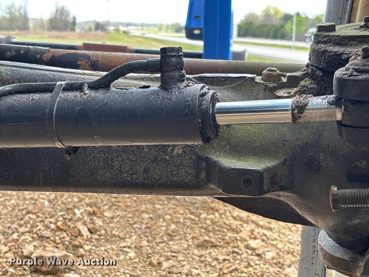 image for item FB3402 2003 New Holland TS115A MFWD tractor