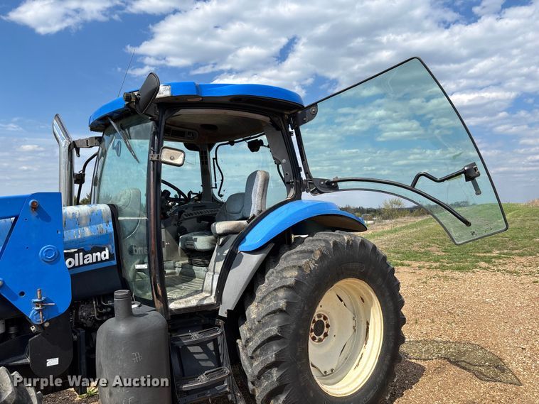 image for item FB3402 2003 New Holland TS115A MFWD tractor