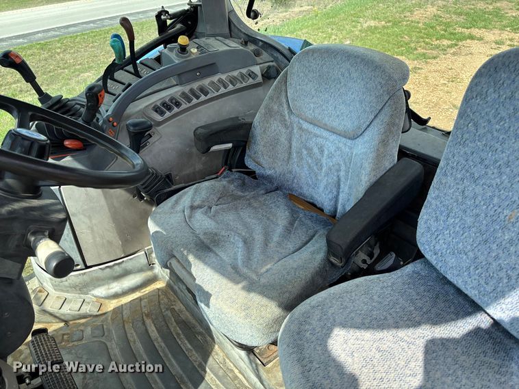 image for item FB3402 2003 New Holland TS115A MFWD tractor