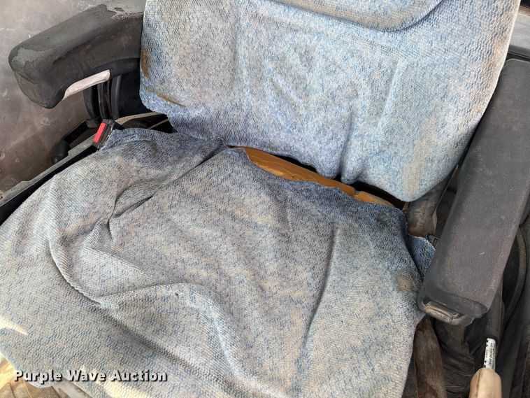 image for item FB3402 2003 New Holland TS115A MFWD tractor