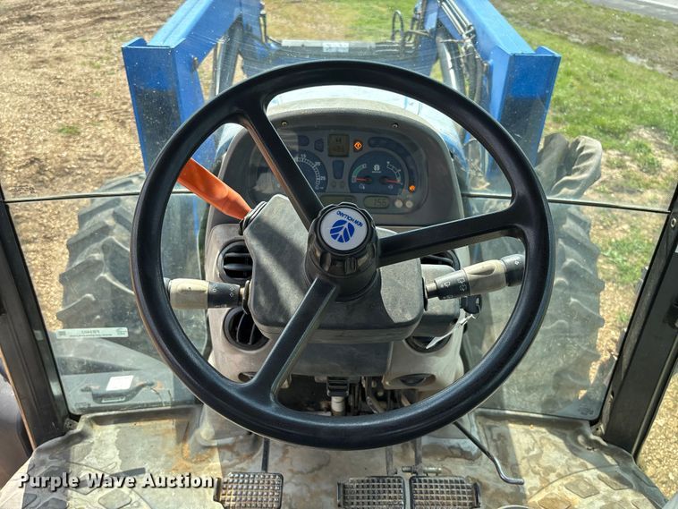 image for item FB3402 2003 New Holland TS115A MFWD tractor