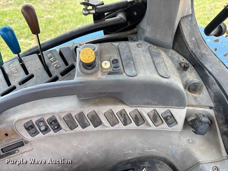 image for item FB3402 2003 New Holland TS115A MFWD tractor