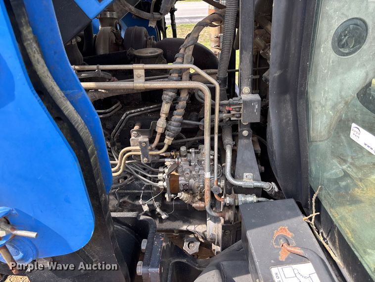 image for item FB3402 2003 New Holland TS115A MFWD tractor