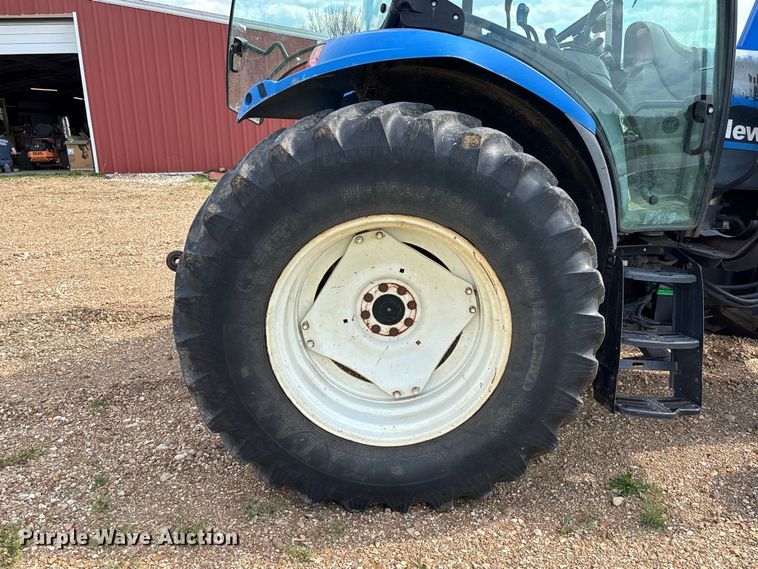image for item FB3402 2003 New Holland TS115A MFWD tractor
