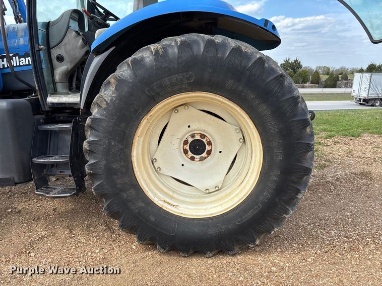 image for item FB3402 2003 New Holland TS115A MFWD tractor