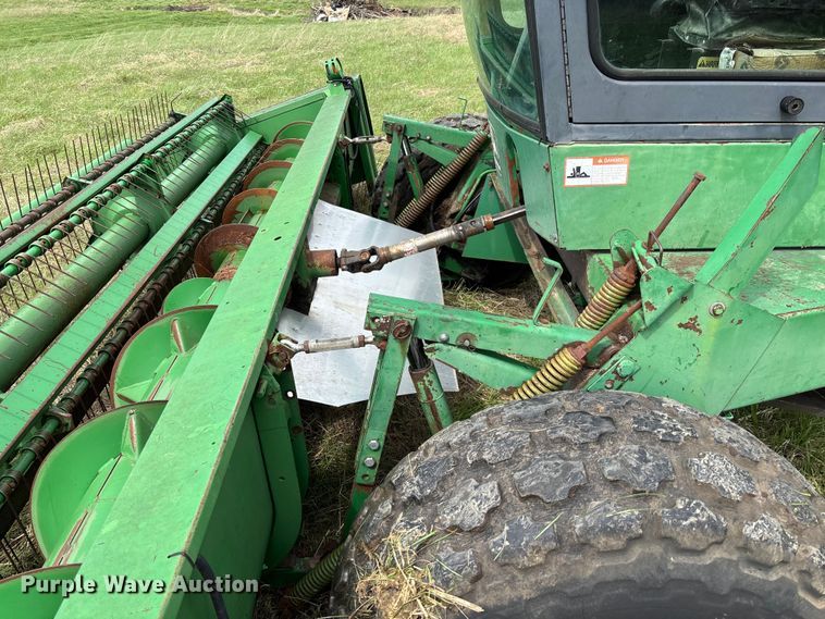 image for item FB3430 John Deere 3430 swather / windrower