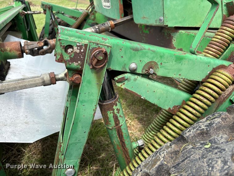 image for item FB3430 John Deere 3430 swather / windrower