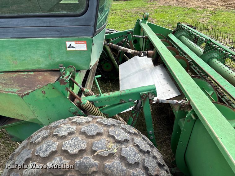 image for item FB3430 John Deere 3430 swather / windrower