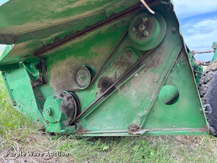 image for item FB3430 John Deere 3430 swather / windrower