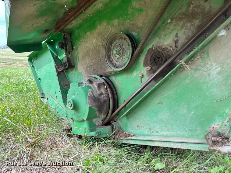 image for item FB3430 John Deere 3430 swather / windrower