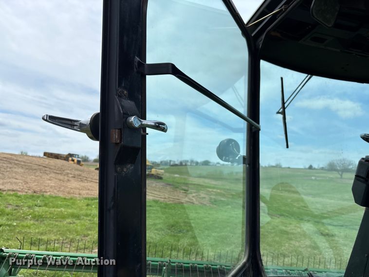 image for item FB3430 John Deere 3430 swather / windrower