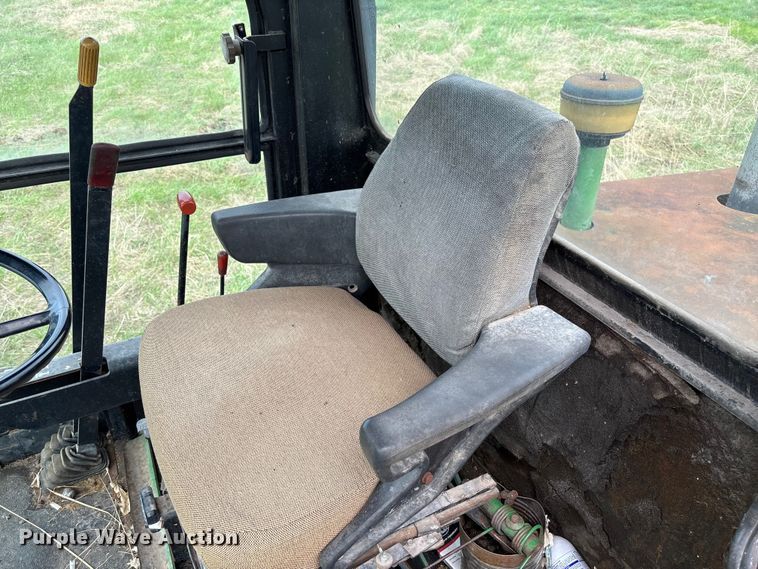 image for item FB3430 John Deere 3430 swather / windrower