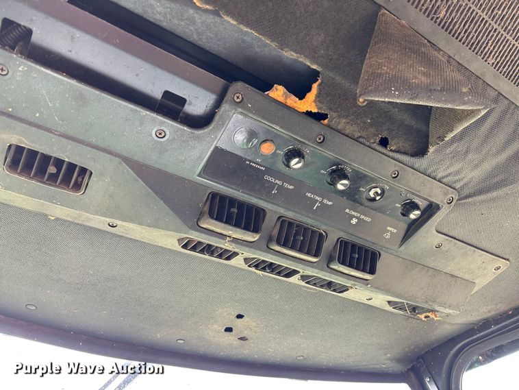 image for item FB3430 John Deere 3430 swather / windrower