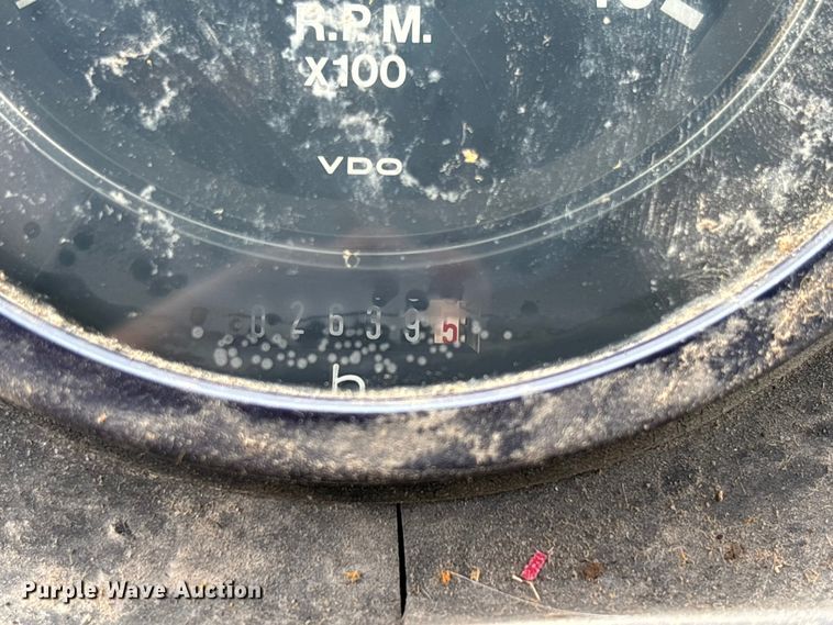 image for item FB3430 John Deere 3430 swather / windrower