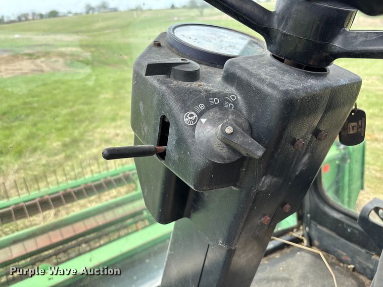 image for item FB3430 John Deere 3430 swather / windrower