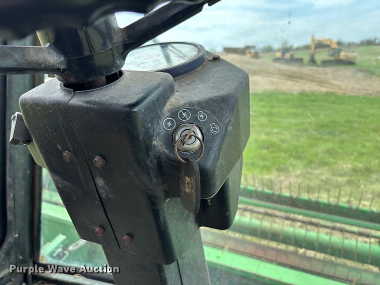 image for item FB3430 John Deere 3430 swather / windrower